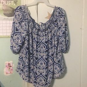 Nwt 22/24w top by cato